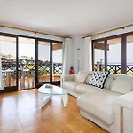 Neptuno Ocean Experience By Sydney