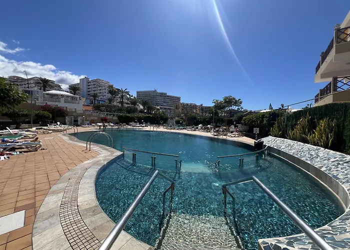 Neptuno Ocean Experience By Sydney *